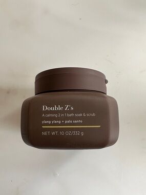 Calming 2-in-1 Bath Soak & Scrub - Brown